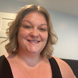 Meet your Posher, Brittney